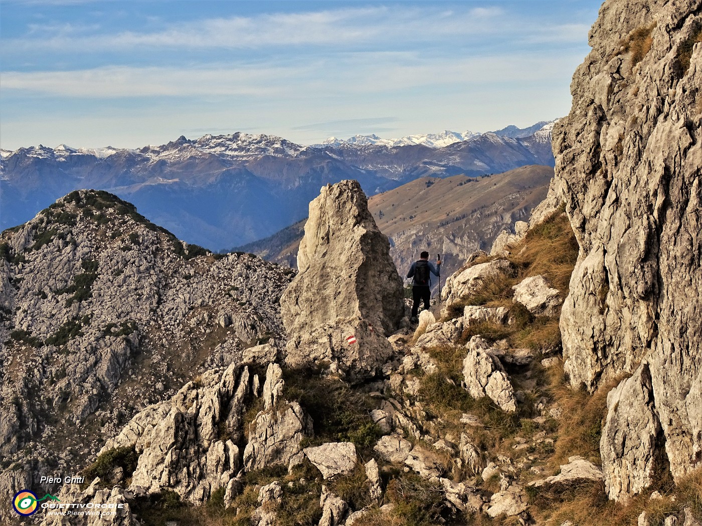 06 Sul sent. 501 da cima Alben al Passo 'La forca'.JPG